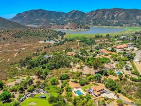3453 Via Loma Vista, Escondido CA 92029