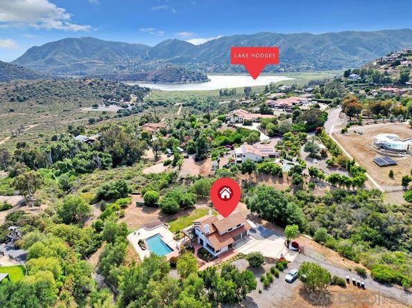 3453 Via Loma Vista, Escondido CA 92029