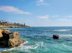 939 Coast 17D, La Jolla CA 92037