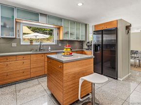 6540 Persa St, Carlsbad CA 92009