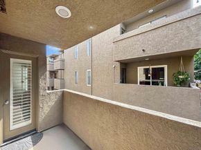 6025 Estelle 4, San Diego CA 92115
