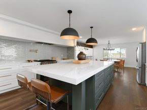 2904 Levante St, Carlsbad CA 92009