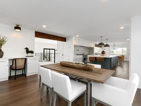 2904 Levante St, Carlsbad CA 92009