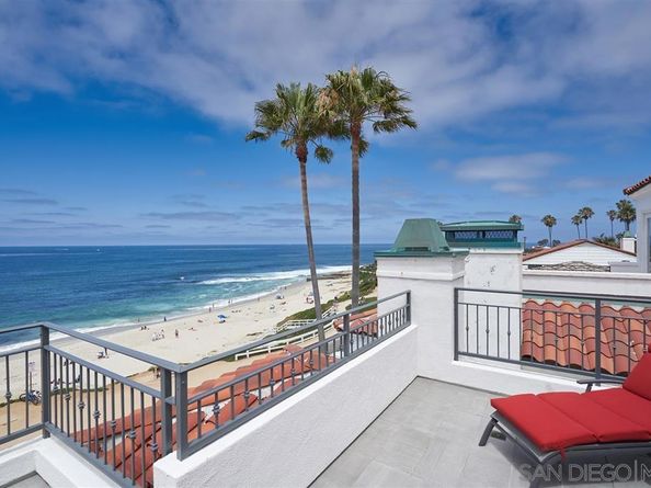 6911 Neptune Pl, La Jolla CA 92037