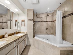1806 Mckee St A2, San Diego CA 92110