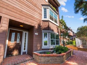 1806 Mckee St A2, San Diego CA 92110