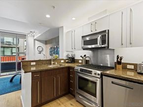 321 10th Ave 1005, San Diego CA 92101