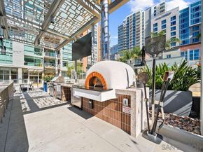 800 The Mark Lane 2104, San Diego CA 92101