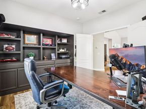 2904 Avenida Valera, Carlsbad CA 92009