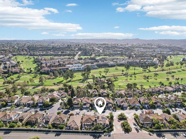 2904 Avenida Valera, Carlsbad CA 92009