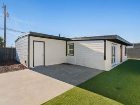 1426 Santa Rosa St, Oceanside CA 92058