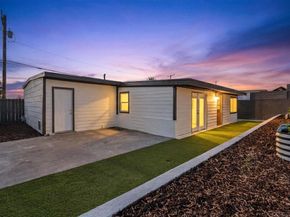 1426 Santa Rosa St, Oceanside CA 92058