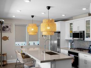 810 Santa Barbara Pl, San Diego CA 92109