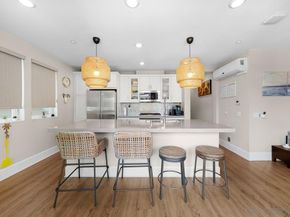 810 Santa Barbara Pl, San Diego CA 92109