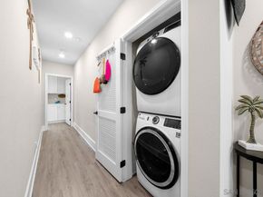 810 Santa Barbara Pl, San Diego CA 92109