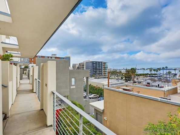 2064 Kettner Blvd 37, San Diego CA 92101