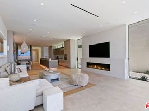 938 - 940 Palisades Beach Road, Santa Monica CA 90403