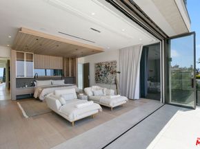 938 - 940 Palisades Beach Road, Santa Monica CA 90403