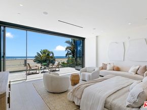 938 - 940 Palisades Beach Road, Santa Monica CA 90403