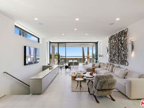 938 - 940 Palisades Beach Road, Santa Monica CA 90403