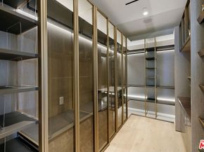 938 - 940 Palisades Beach Road, Santa Monica CA 90403
