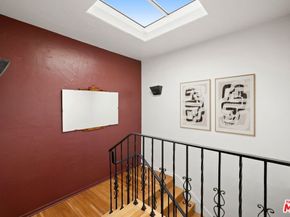 1717 Comstock Avenue, Los Angeles CA 90024