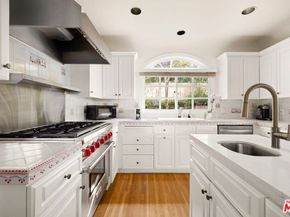1717 Comstock Avenue, Los Angeles CA 90024