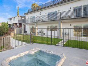 11725 Laurelwood Drive, Studio City CA 91604