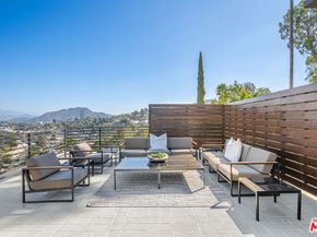 11725 Laurelwood Drive, Studio City CA 91604