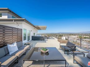 11725 Laurelwood Drive, Studio City CA 91604