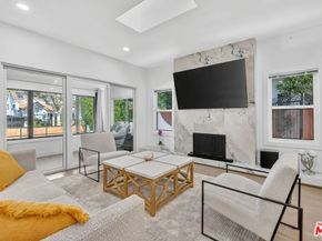 313 S Sycamore Avenue, Los Angeles CA 90036
