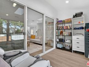 313 S Sycamore Avenue, Los Angeles CA 90036