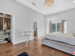 313 S Sycamore Avenue, Los Angeles CA 90036