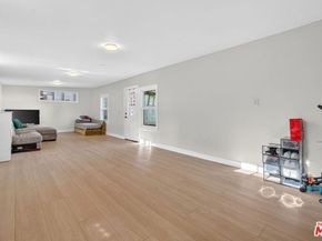 313 S Sycamore Avenue, Los Angeles CA 90036