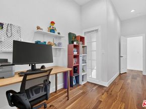 313 S Sycamore Avenue, Los Angeles CA 90036