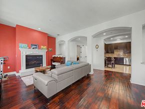 5057 Maplewood Avenue PH4, Los Angeles CA 90004