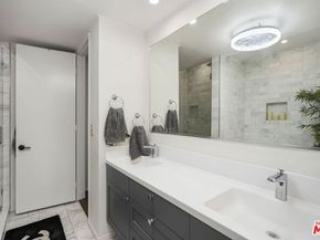17711 Margate Street 211, Encino CA 91316