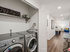 17711 Margate Street 211, Encino CA 91316