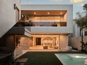 800 N La Jolla Avenue, Los Angeles CA 90046