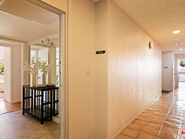 2700 Cahuenga Boulevard 4303, Los Angeles CA 90068
