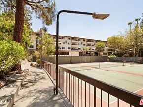 2700 Cahuenga Boulevard 4303, Los Angeles CA 90068