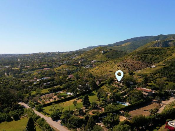 26939 Sea Vista Drive, Malibu CA 90265