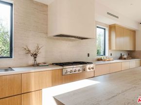 1611 S Bedford Street, Los Angeles CA 90035