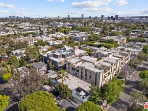 732 Huntley Drive A, West Hollywood CA 90069