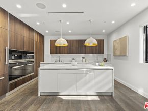 732 Huntley Drive A, West Hollywood CA 90069