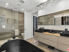 732 Huntley Drive A, West Hollywood CA 90069