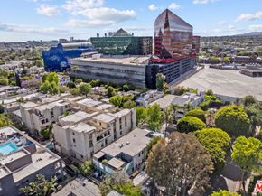 732 Huntley Drive A, West Hollywood CA 90069