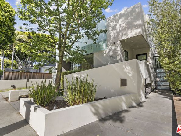 732 Huntley Drive A, West Hollywood CA 90069