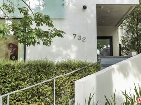 732 Huntley Drive A, West Hollywood CA 90069