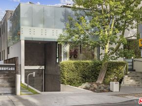 732 Huntley Drive A, West Hollywood CA 90069